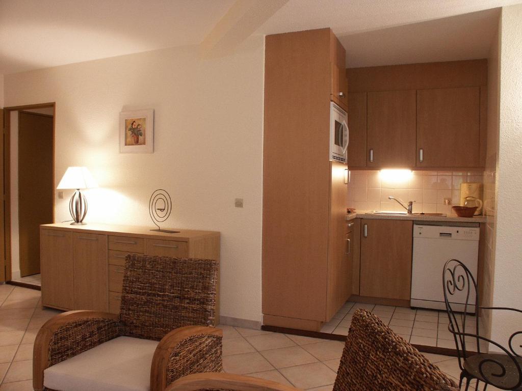 Aparthotel Tempologis à Meylan Chambre photo